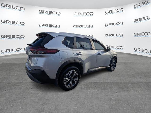 Certified 2022 Nissan Rogue SV w/ SV Premium Package AWD/4WD image 7