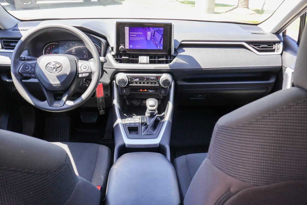 Used 2024 Toyota RAV4 LE image 6