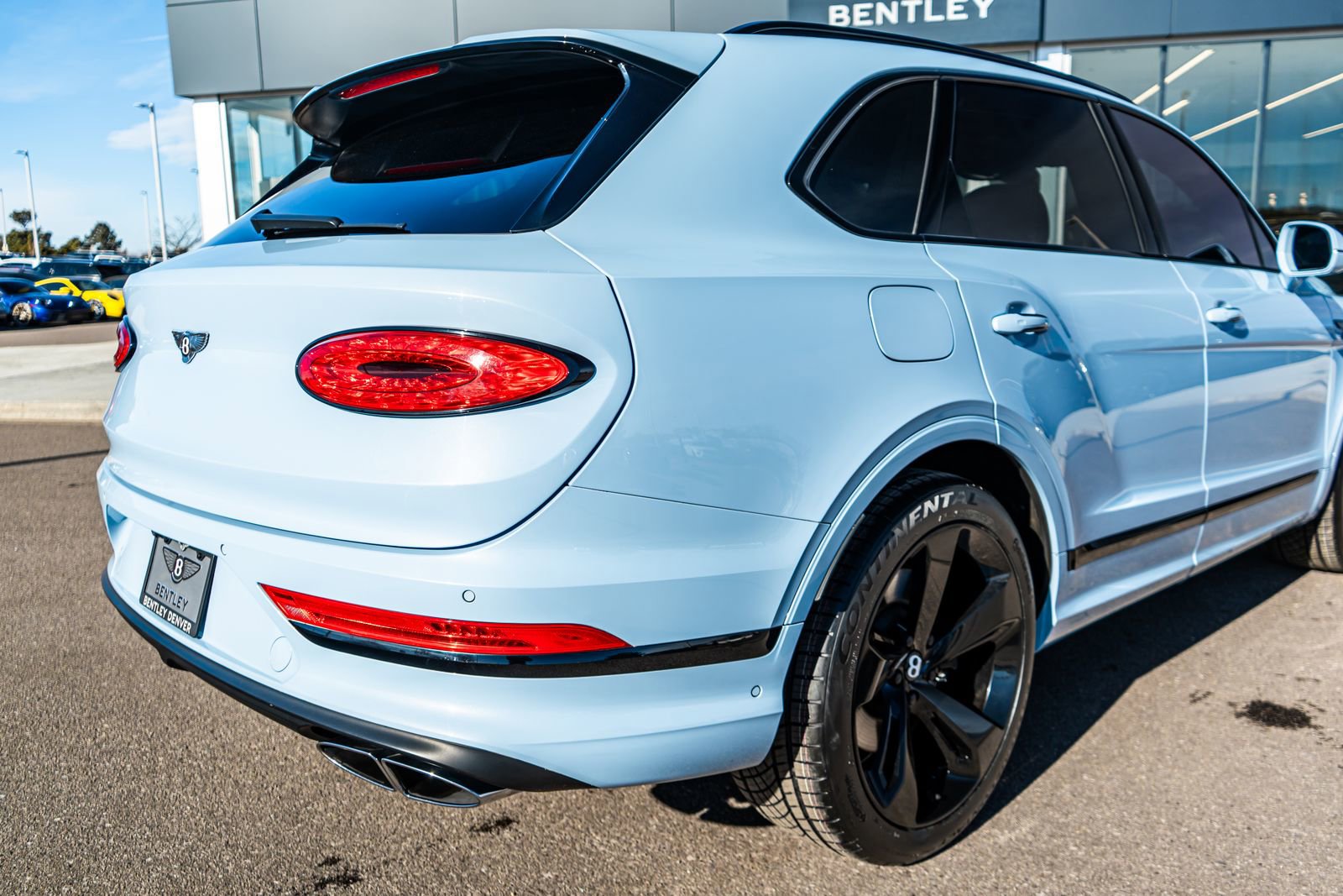 Certified 2022 Bentley Bentayga image 13
