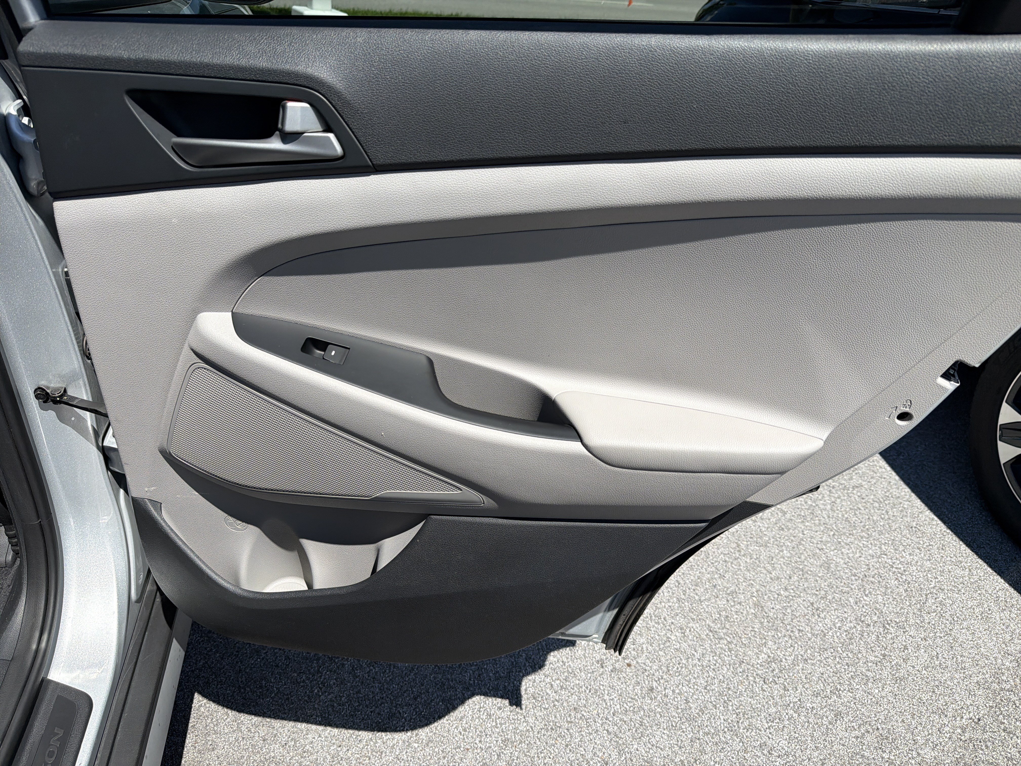 Used 2018 Hyundai Tucson SEL AWD/4WD image 48