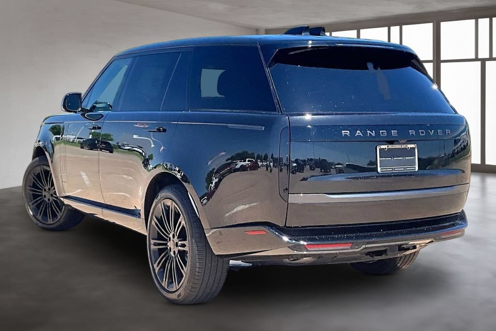 New 2026 Land Rover Range Rover Long Wheelbase SE AWD/4WD image 3