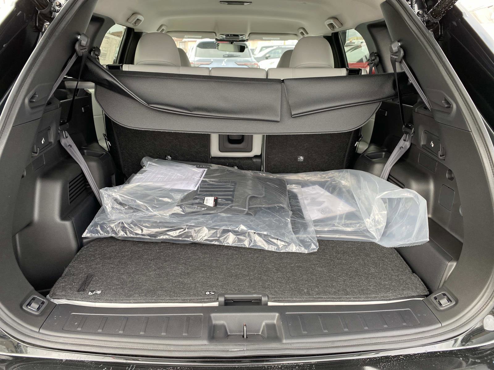 New 2026 Mitsubishi Outlander SE image 4