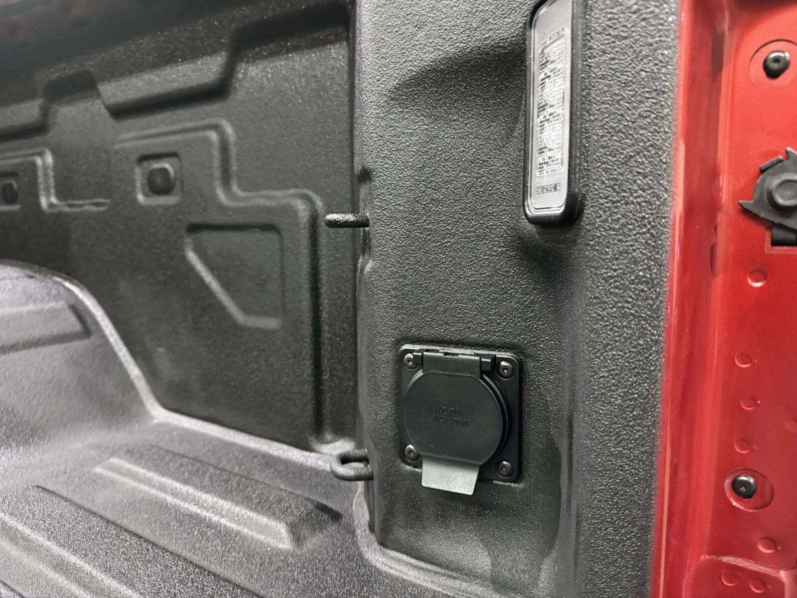 Used 2026 Chevrolet Silverado 2500 LTZ AWD/4WD image 41