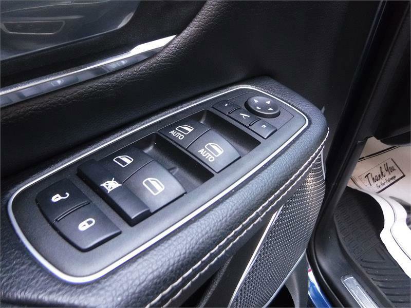 Used 2022 RAM 1500 Laramie image 10