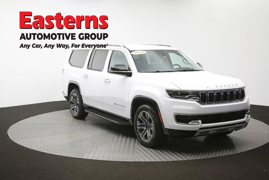 Used 2024 Jeep Wagoneer L Series II w/ Flexible Seating Group RWD image 53