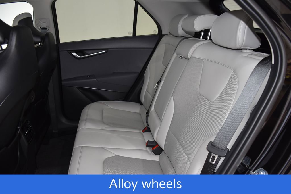 New 2025 Kia Niro EX image 24