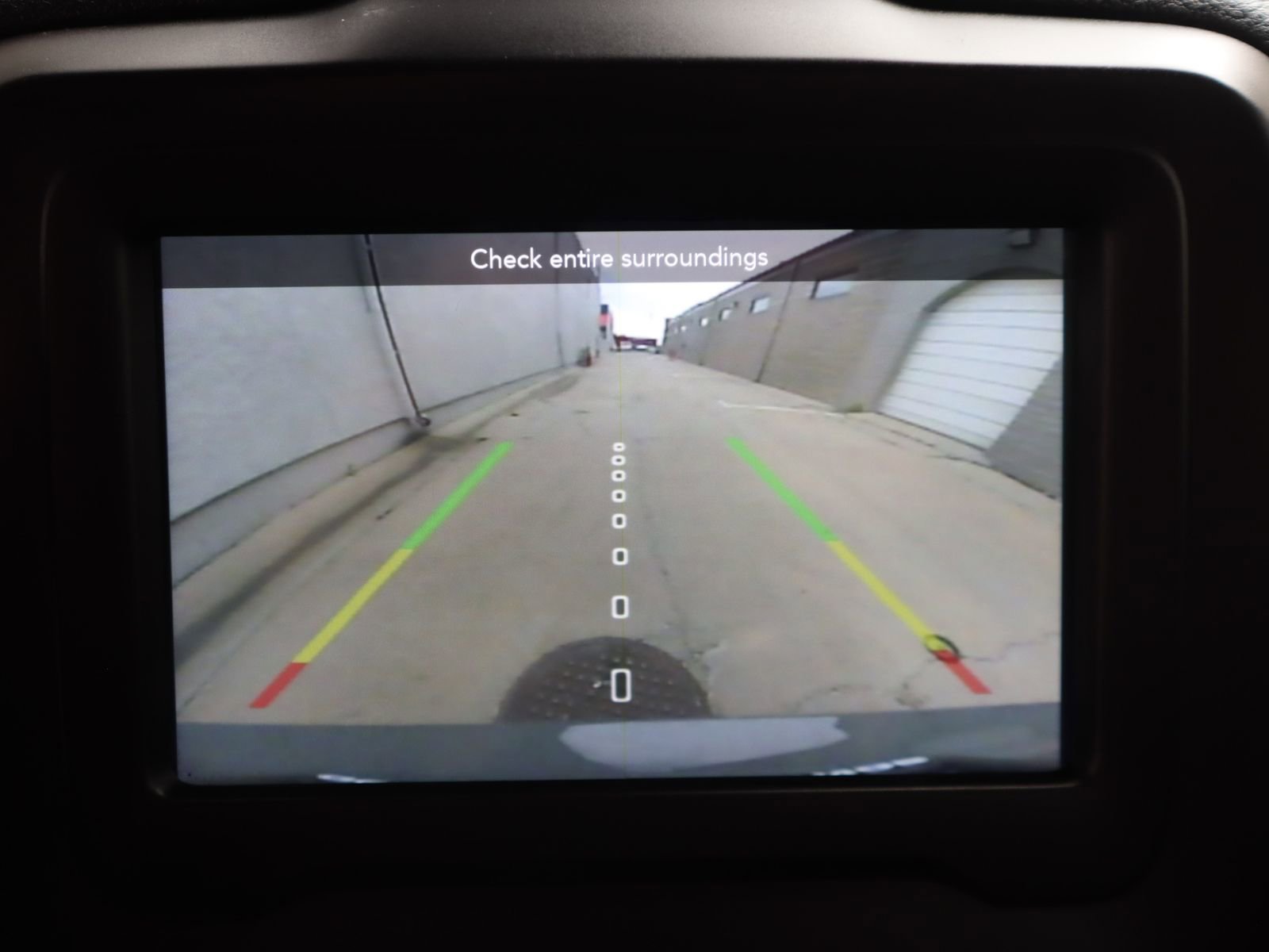 Used 2020 Jeep Renegade Latitude w/ Cold Weather Group image 45