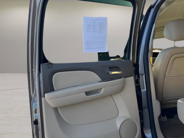 Used 2014 Chevrolet Silverado 2500 LTZ w/ LTZ Plus Package image 40