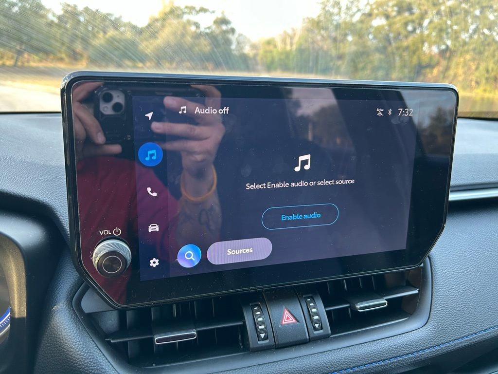 Certified 2025 Toyota RAV4 XSE image 24