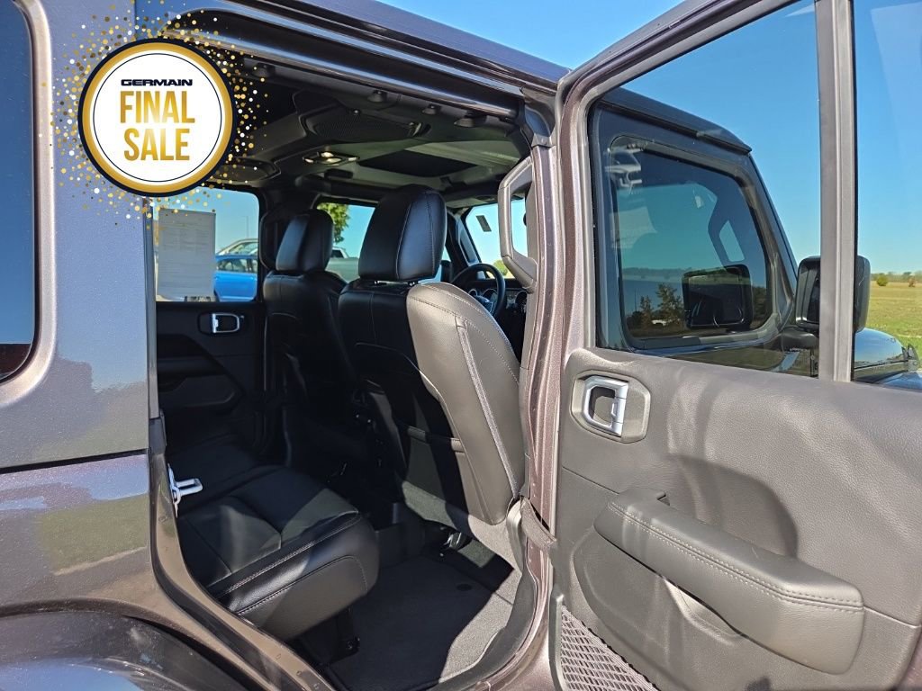 Used 2021 Jeep Wrangler Unlimited Sahara image 20