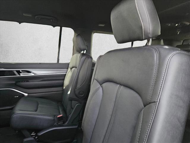 New 2026 Jeep Grand Wagoneer L Limited image 16