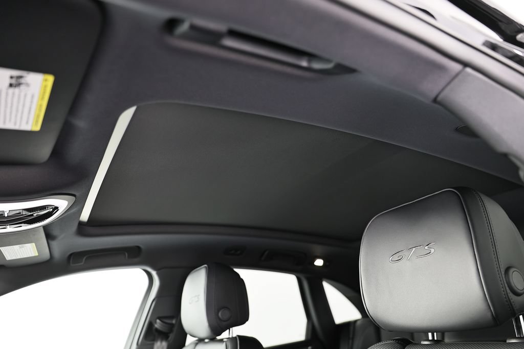New 2026 Porsche Macan GTS AWD/4WD image 23