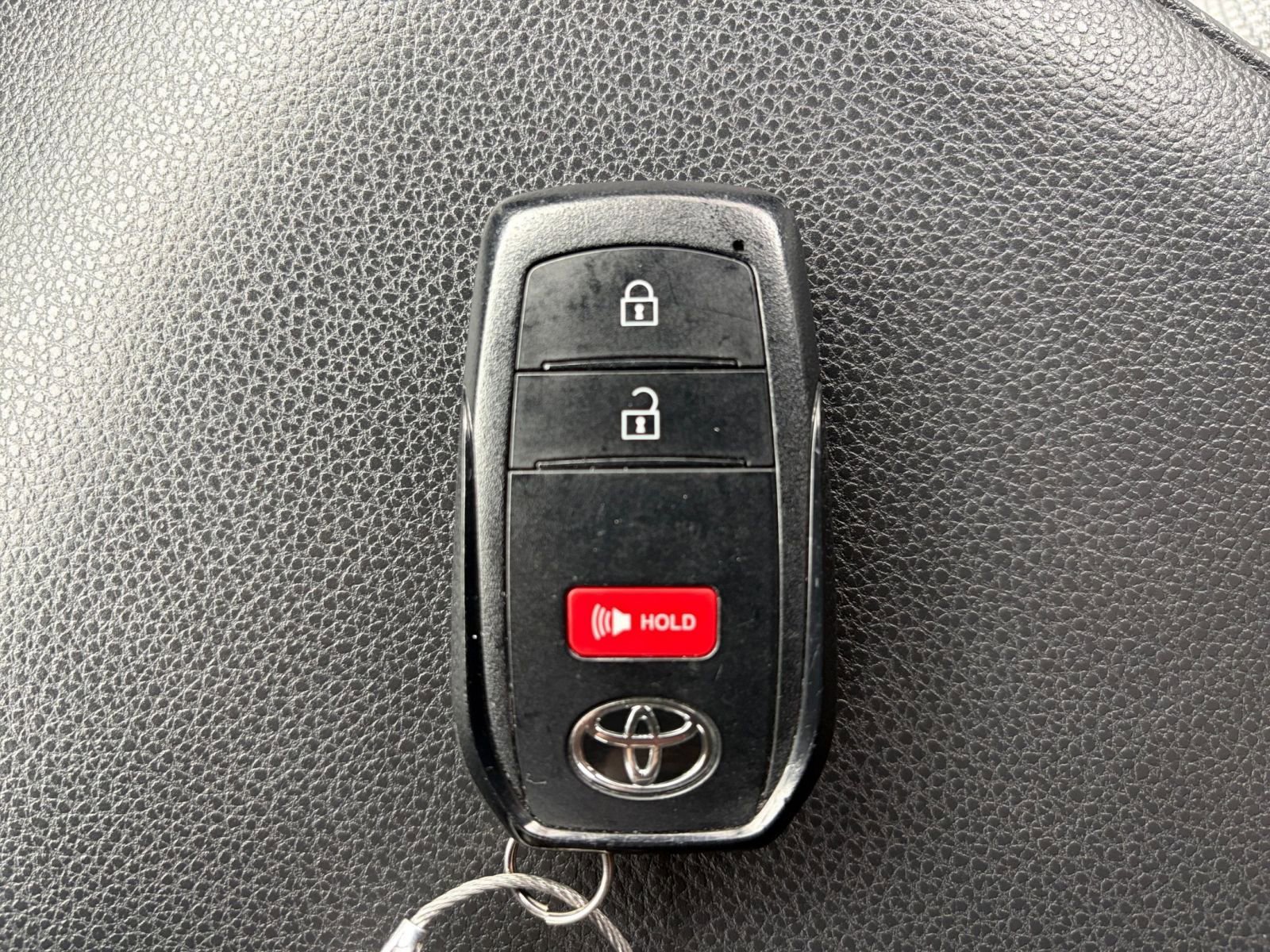 Used 2025 Toyota 4Runner TRD Off-Road image 22