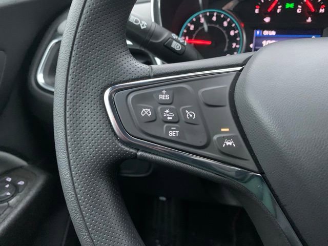 Used 2023 Chevrolet Equinox LT image 18