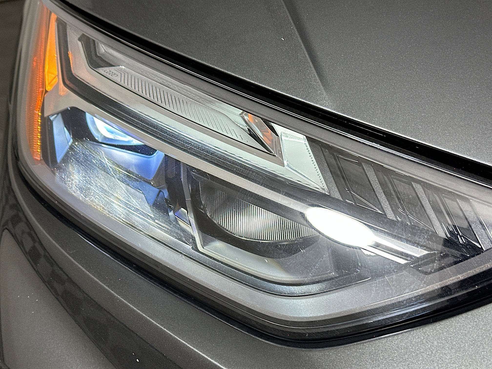 Used 2024 Audi Q5 e Premium Plus w/ Premium Plus Package image 9