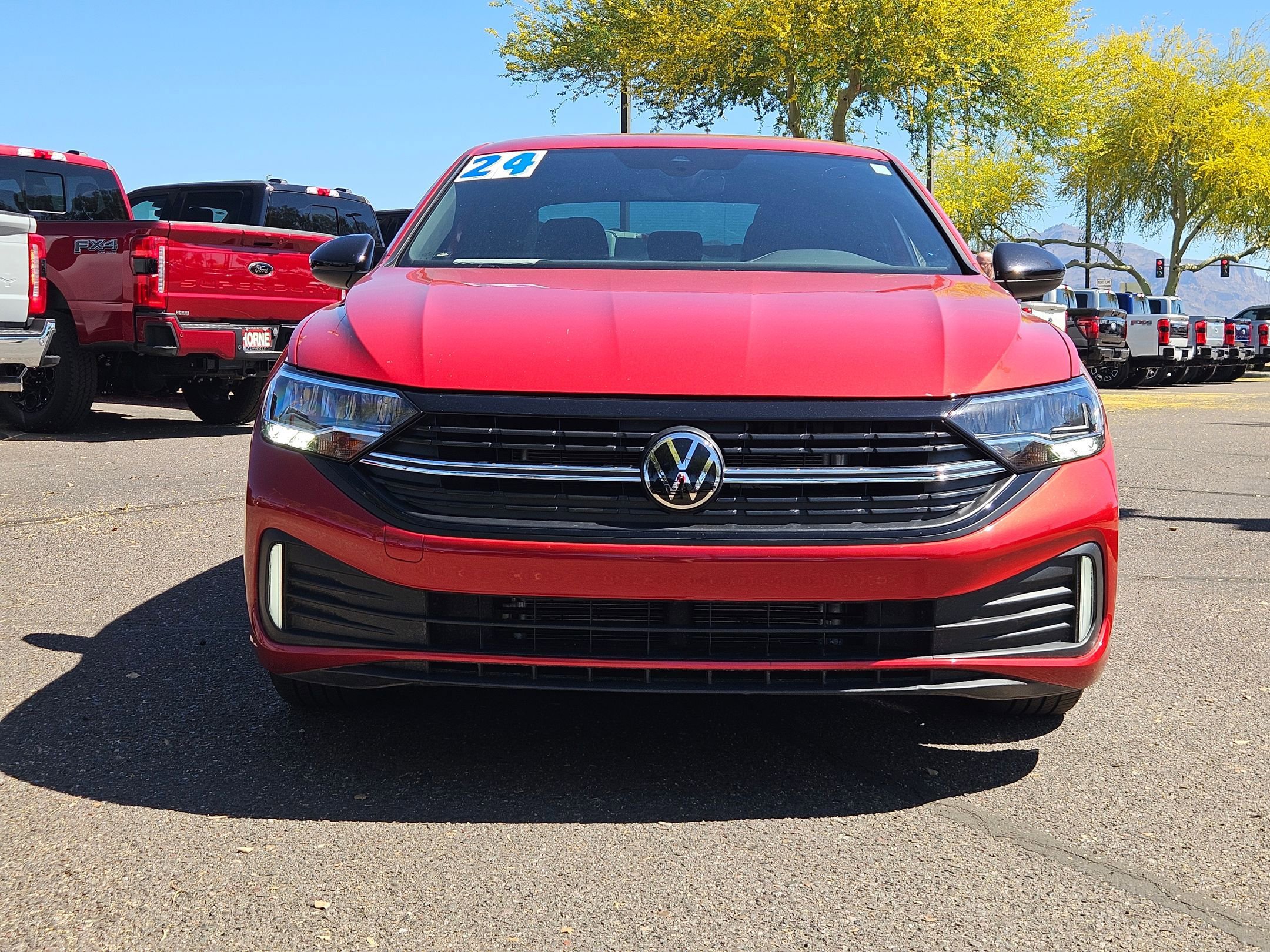 Used 2024 Volkswagen Jetta Sport image 2