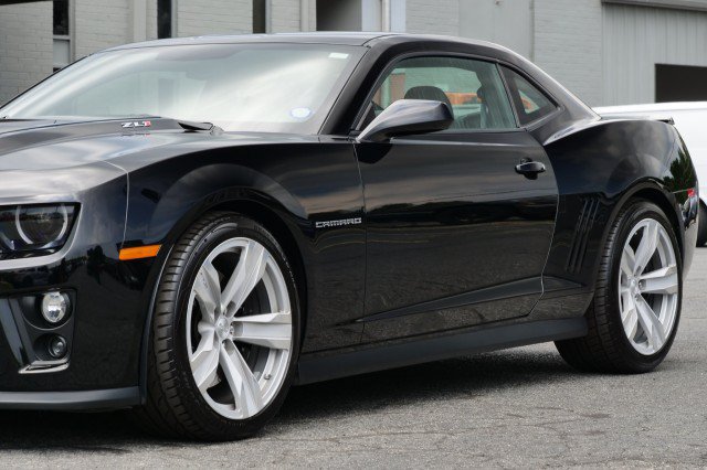 Used 2013 Chevrolet Camaro ZL1 RWD image 14
