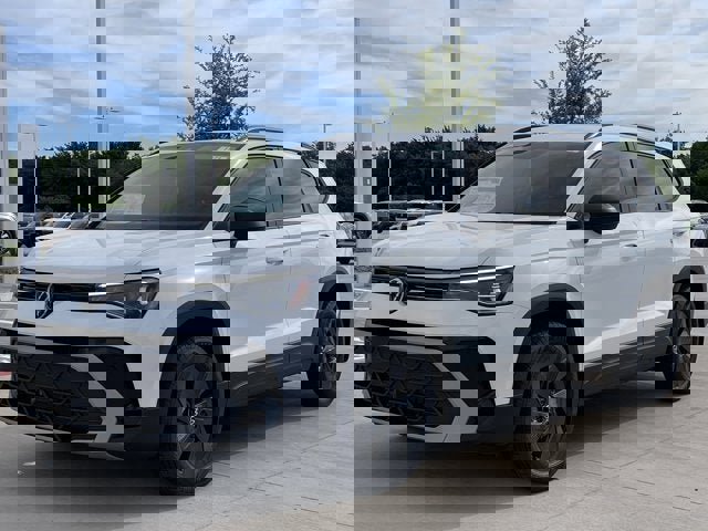 New 2025 Volkswagen Taos S image 3