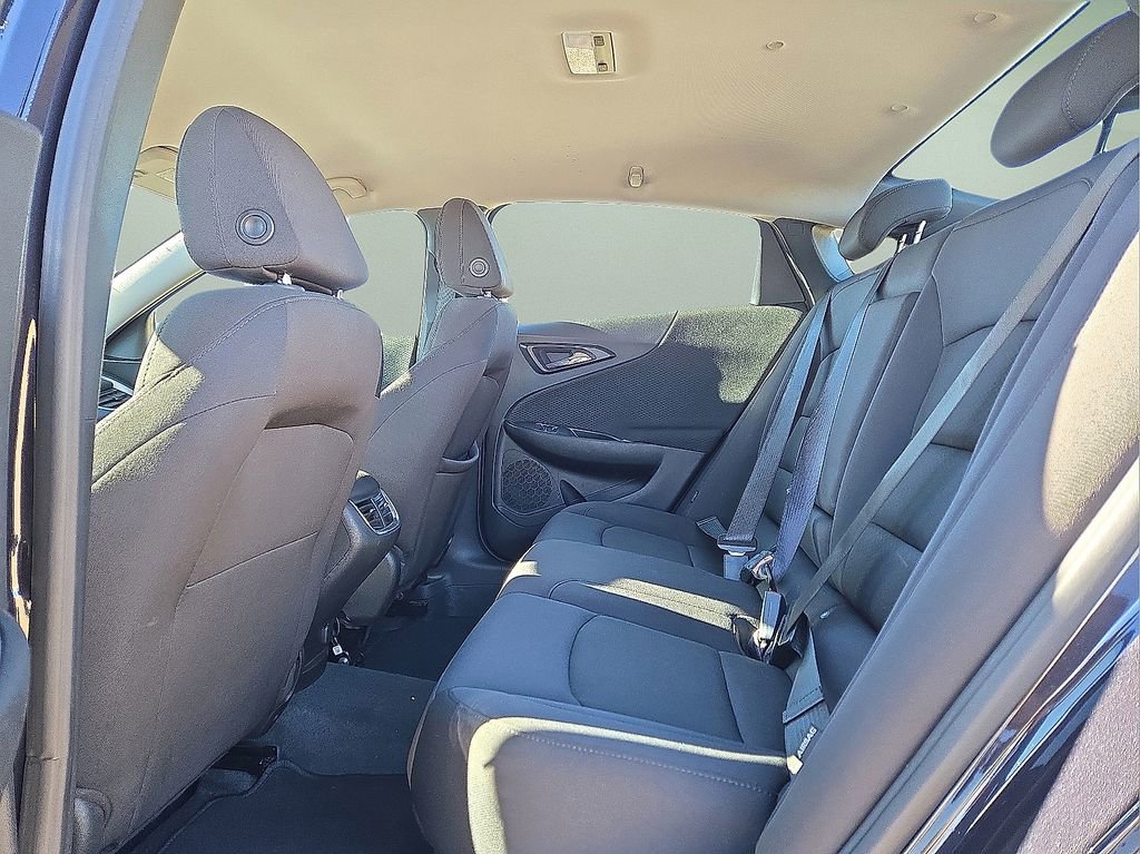 Used 2023 Chevrolet Malibu LT image 16