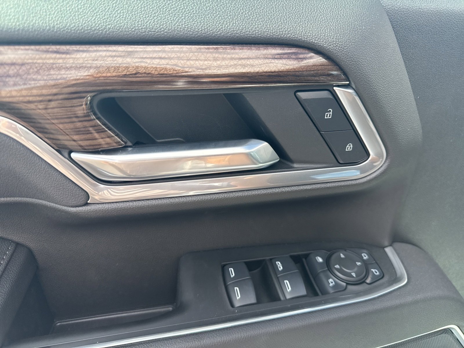 New 2025 Chevrolet Silverado 3500 LT w/ All Star Edition image 10