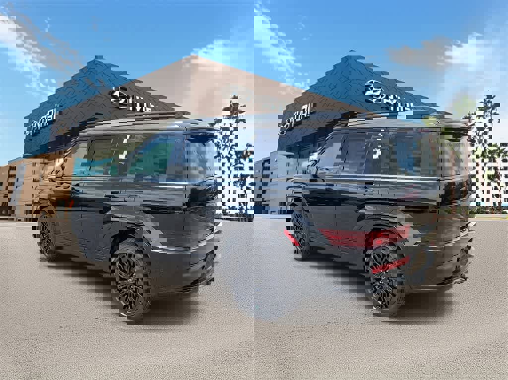 New 2025 Hyundai Santa Fe Calligraphy image 2