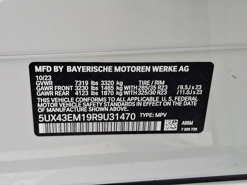 Used 2024 BMW ALPINA XB7 image 32