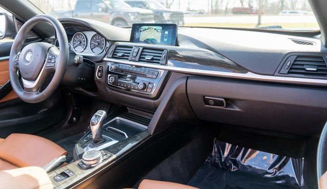 Used 2016 BMW 428i xDrive Convertible image 25