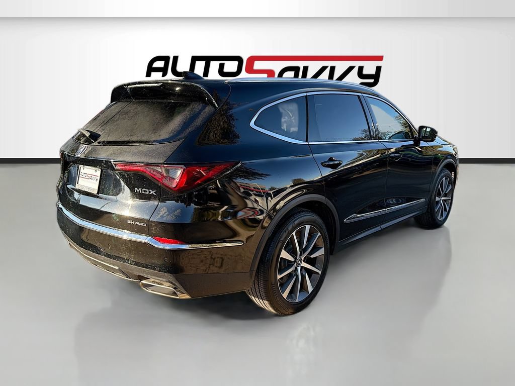 Used 2025 Acura MDX w/ Technology Package AWD/4WD image 7