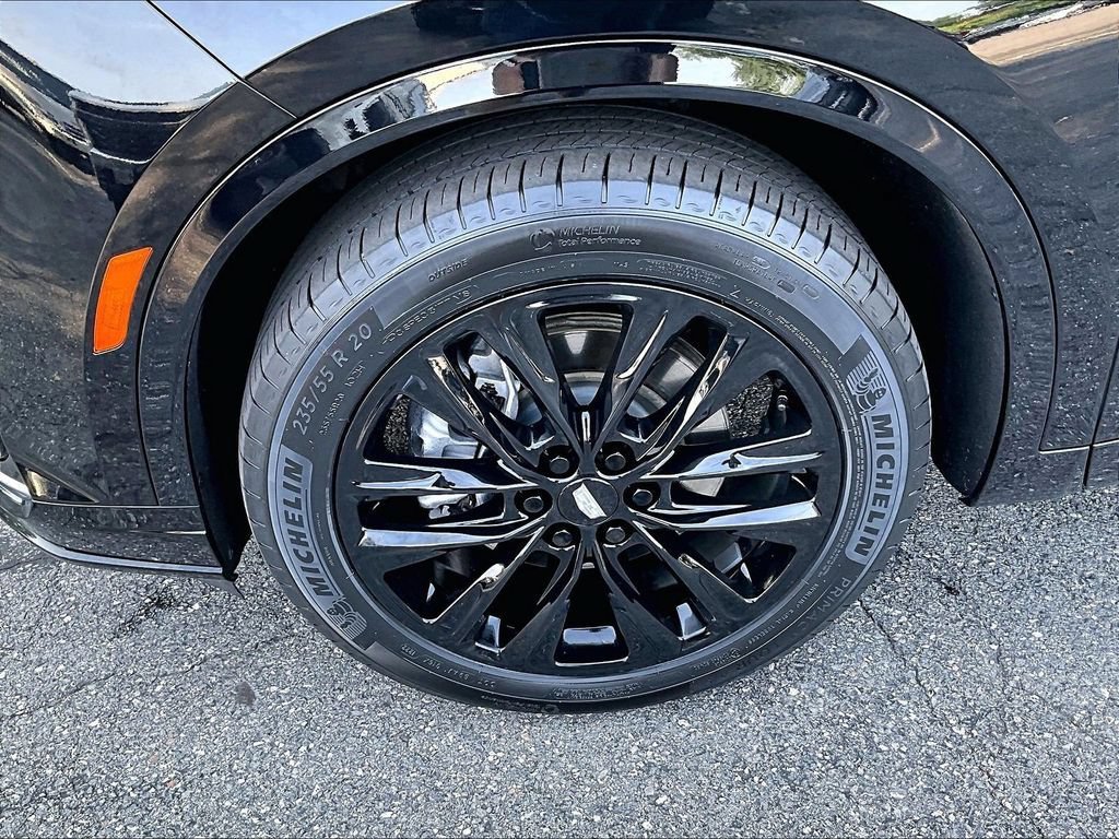 Used 2024 Cadillac XT6 Luxury AWD/4WD image 7