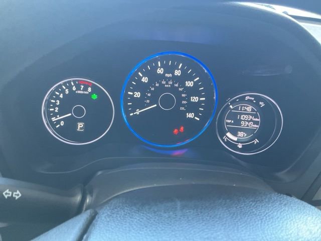 Used 2017 Honda HR-V LX image 8