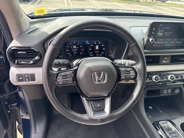 Used 2024 Honda Pilot Elite image 15