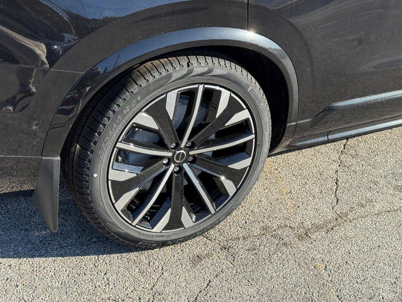 New 2026 Volvo XC90 B6 Ultra w/ Lounge Package AWD/4WD image 4