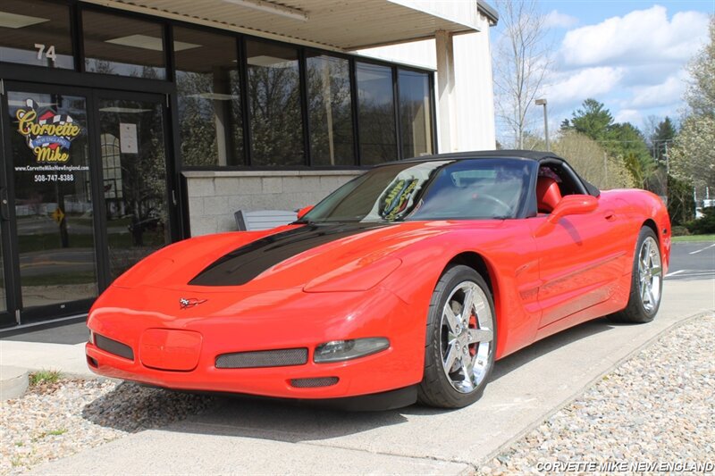 Used 2001 Chevrolet Corvette Coupe w/ Preferred Equipment Group2 RWD image 8