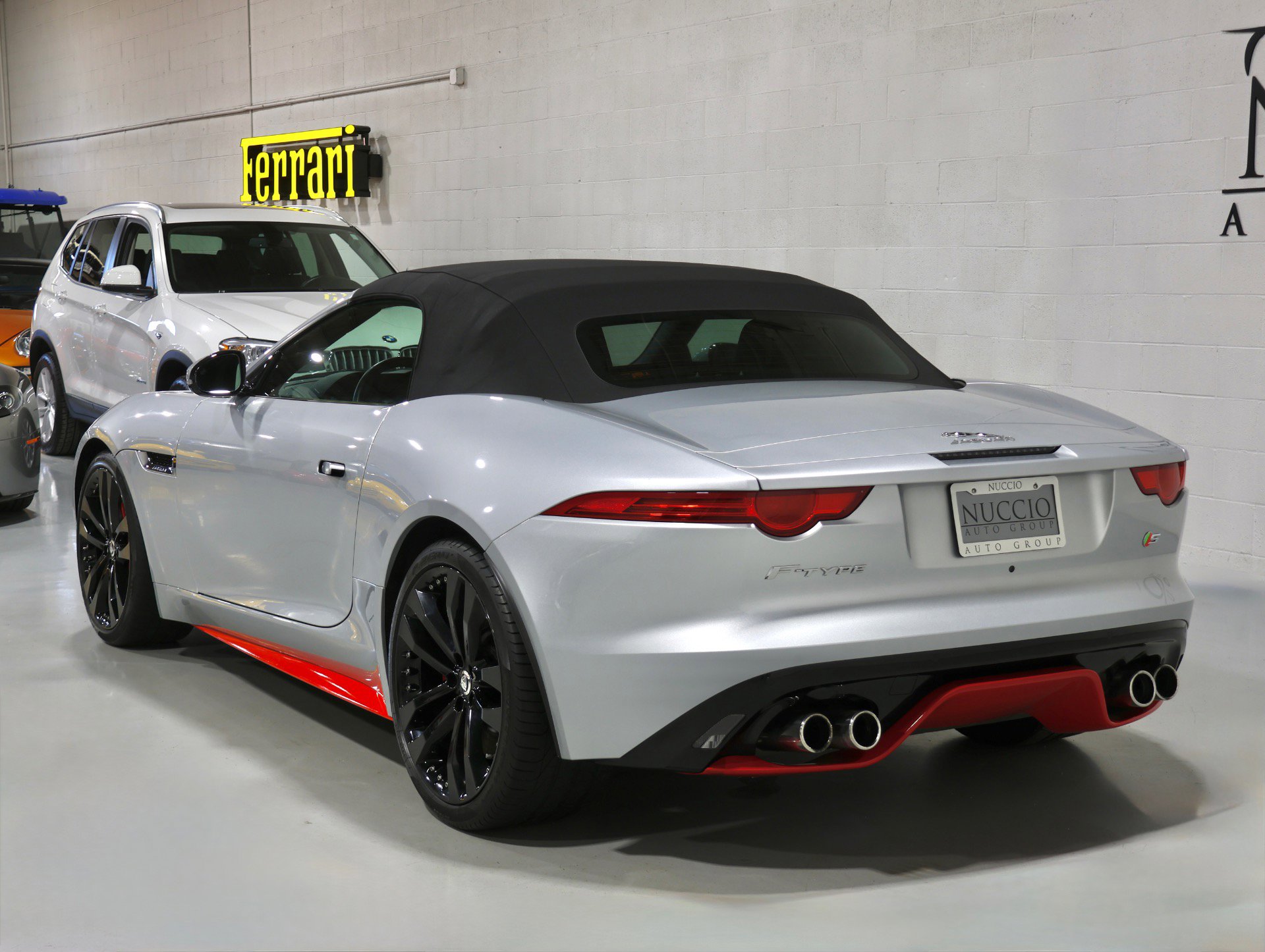 Used 2014 Jaguar F-TYPE S image 9