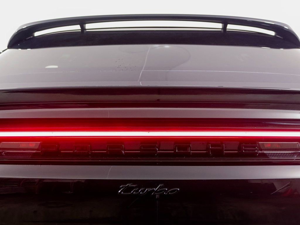 New 2025 Porsche Cayenne Turbo image 18