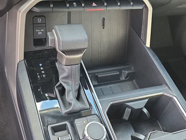 Used 2025 Toyota Tundra SR5 AWD/4WD image 36