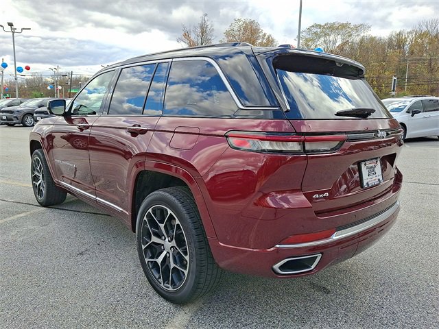 Certified 2025 Jeep Grand Cherokee Summit image 14