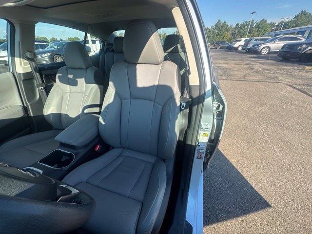 Certified 2024 Subaru Legacy Limited AWD/4WD image 18