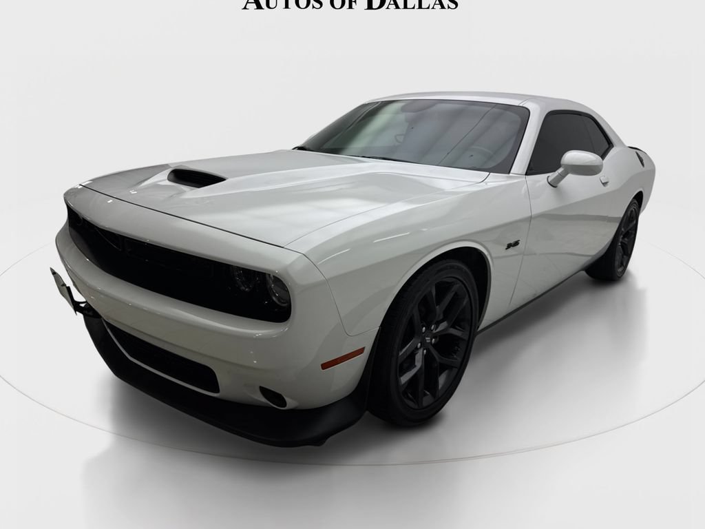 Used 2023 Dodge Challenger R/T w/ Blacktop Package RWD image 2