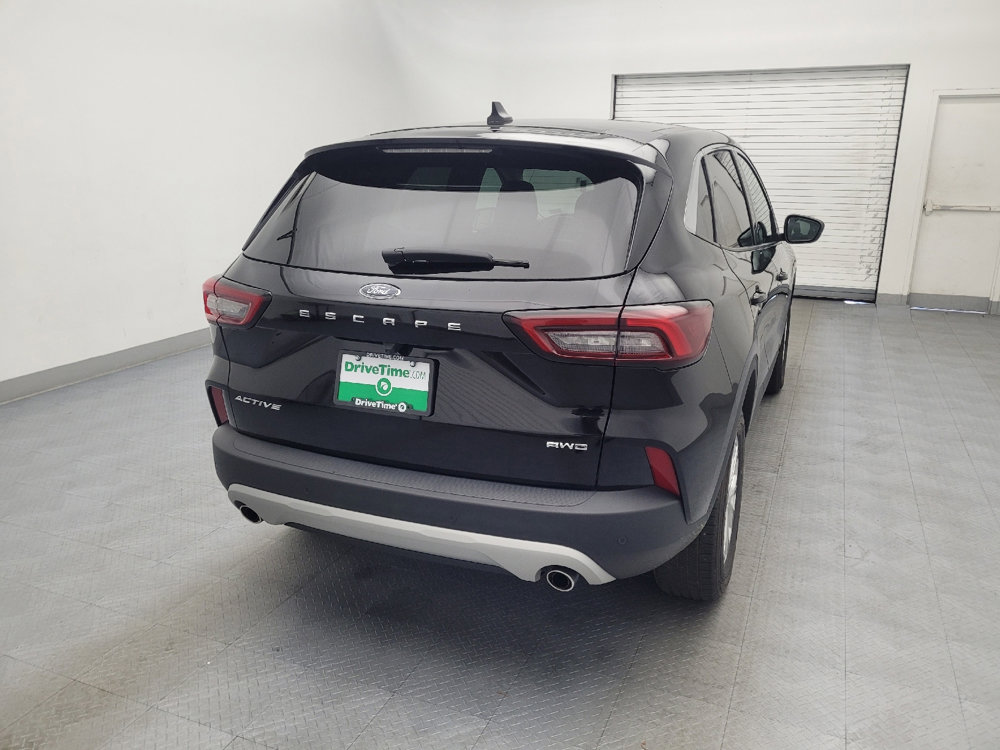 Used 2023 Ford Escape Active image 7