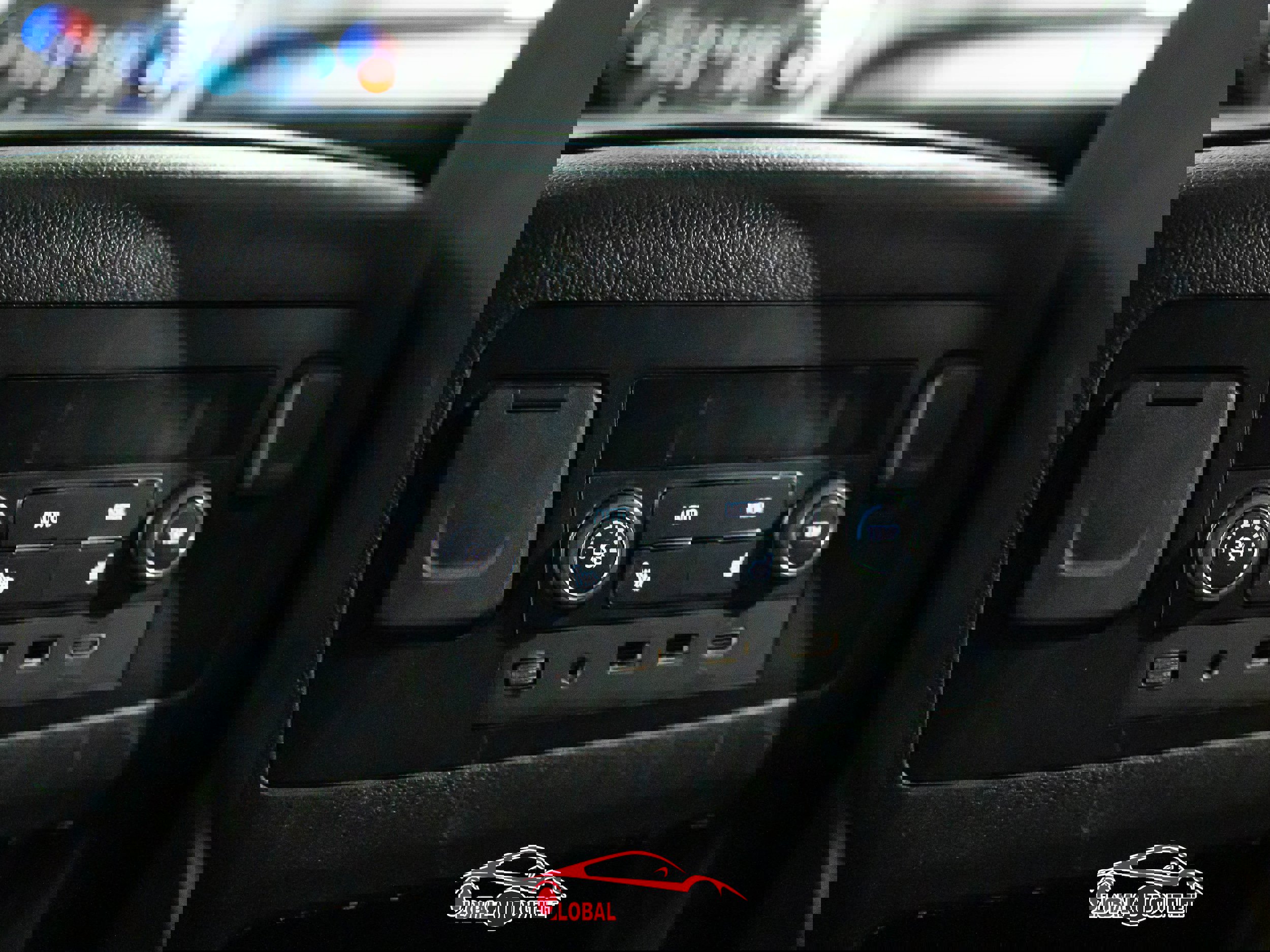 Used 2017 Chevrolet Suburban Premier image 23