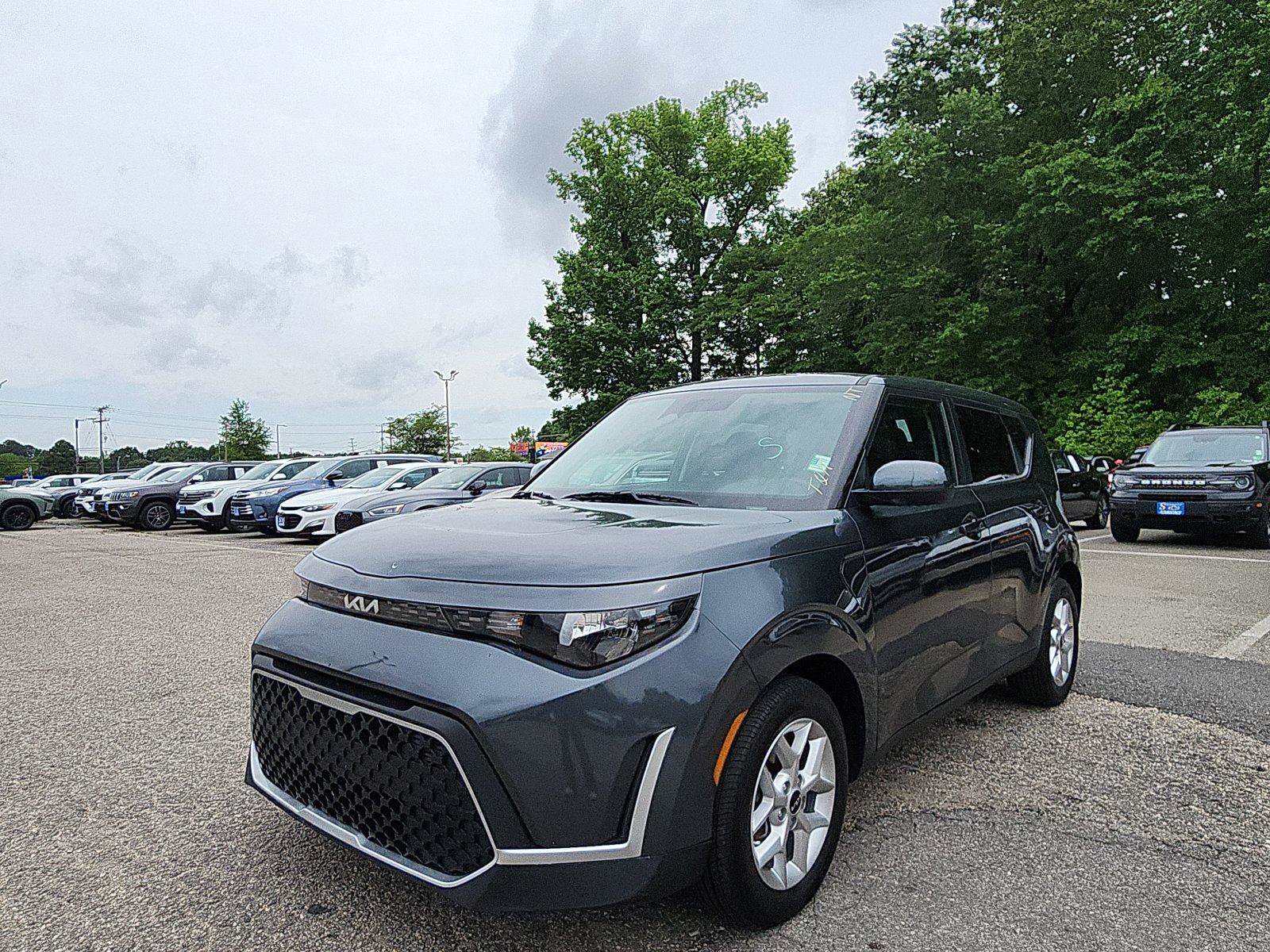 Used 2024 Kia Soul LX w/ Option Group 015