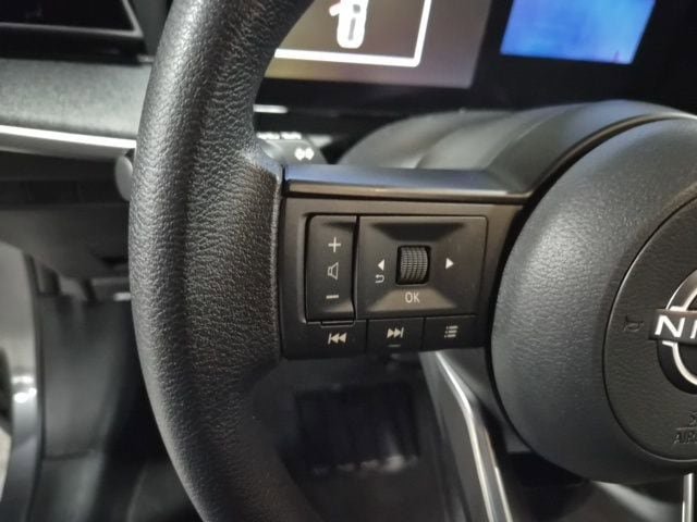 Used 2026 Nissan Kicks SV FWD image 20
