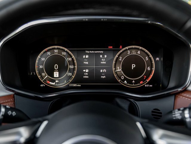 Used 2025 Jaguar F-PACE R-Dynamic S image 17