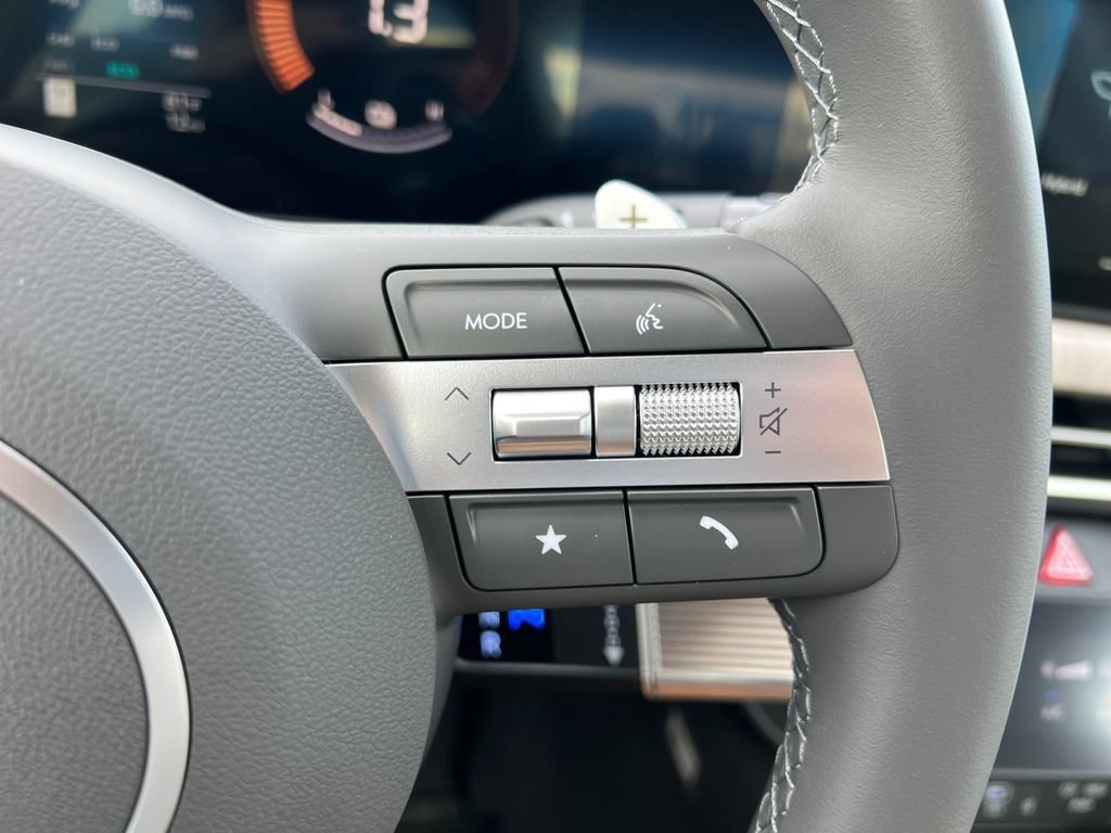 New 2025 Hyundai Sonata SEL FWD image 12