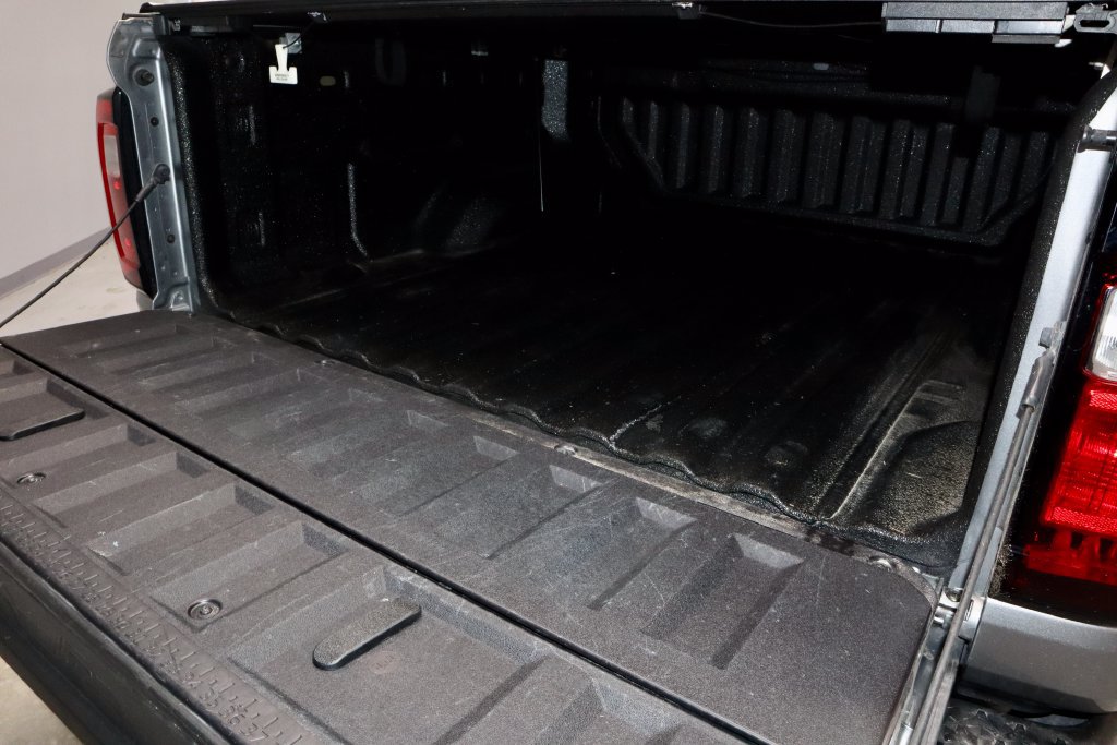 Used 2024 GMC Canyon Elevation w/ Convenience Package AWD/4WD image 14