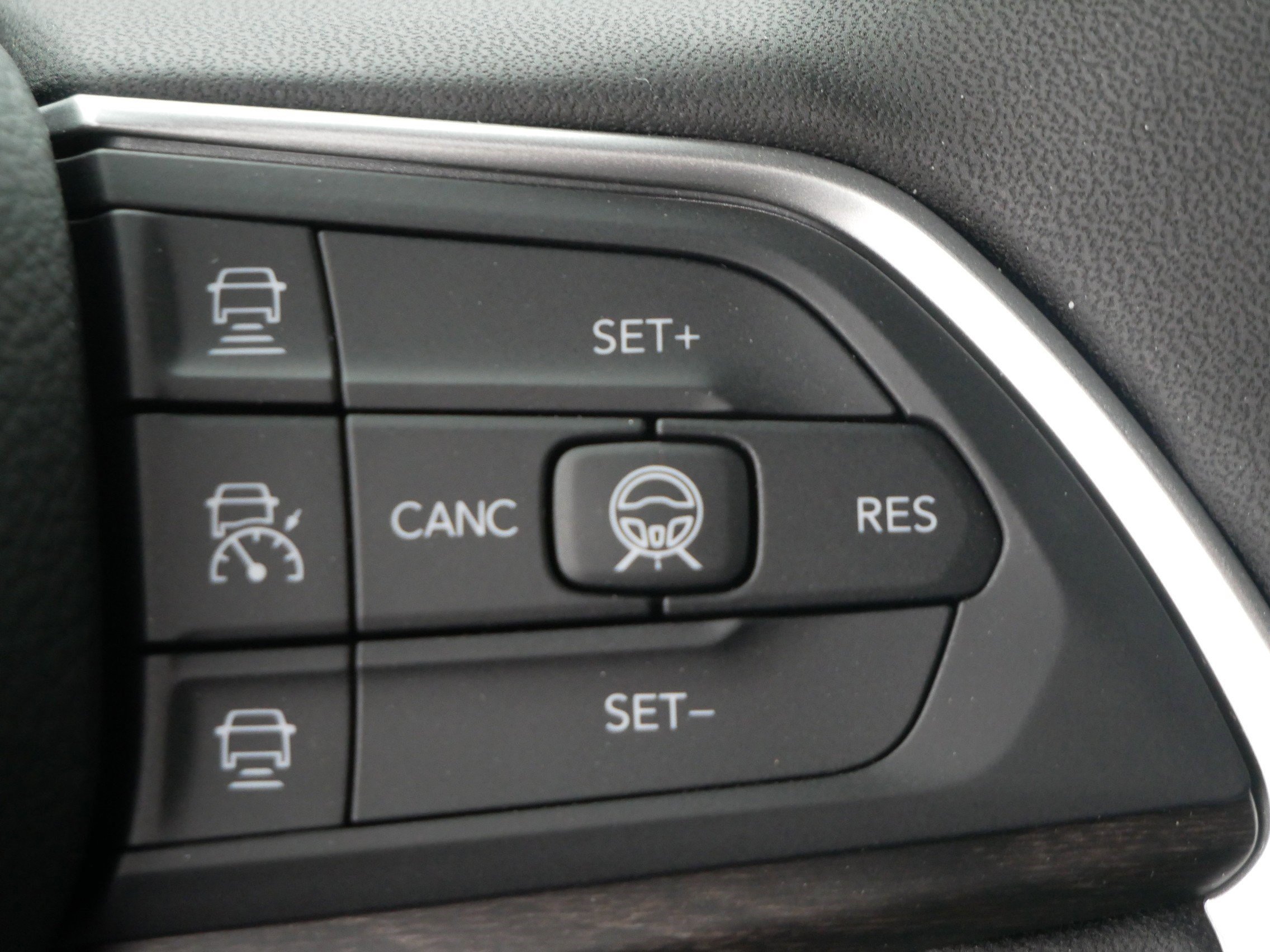 New 2026 Jeep Grand Cherokee Limited AWD/4WD image 16