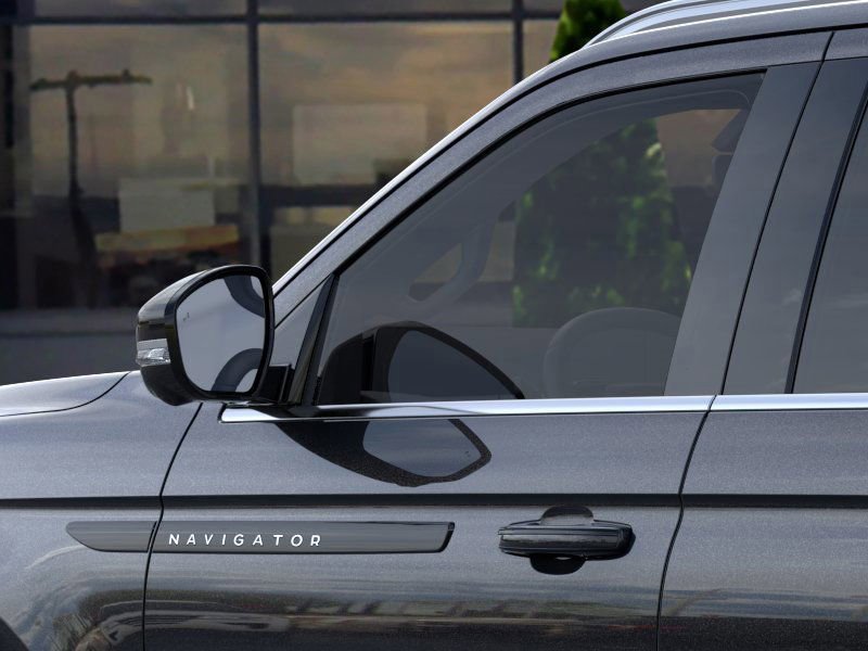 New 2025 Lincoln Navigator Black Label image 20