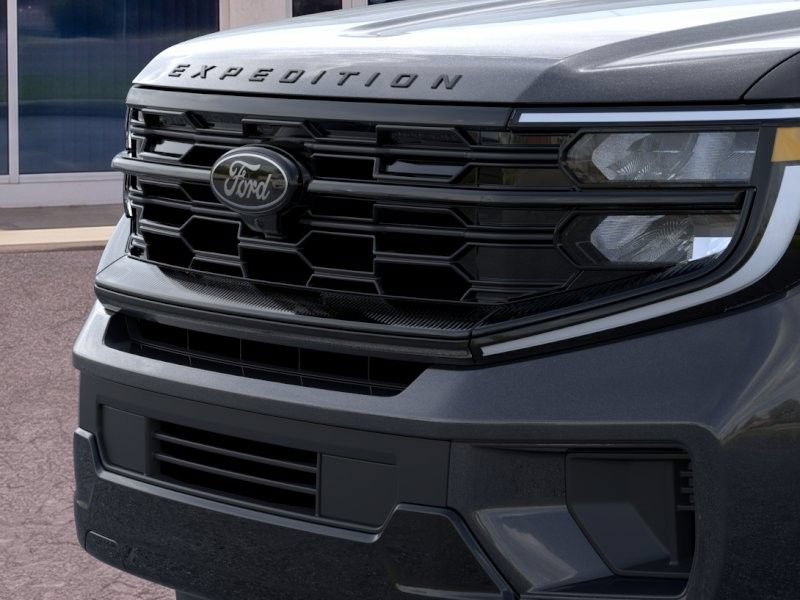New 2026 Ford Expedition Platinum w/ Stealth Appearance Package AWD/4WD image 18