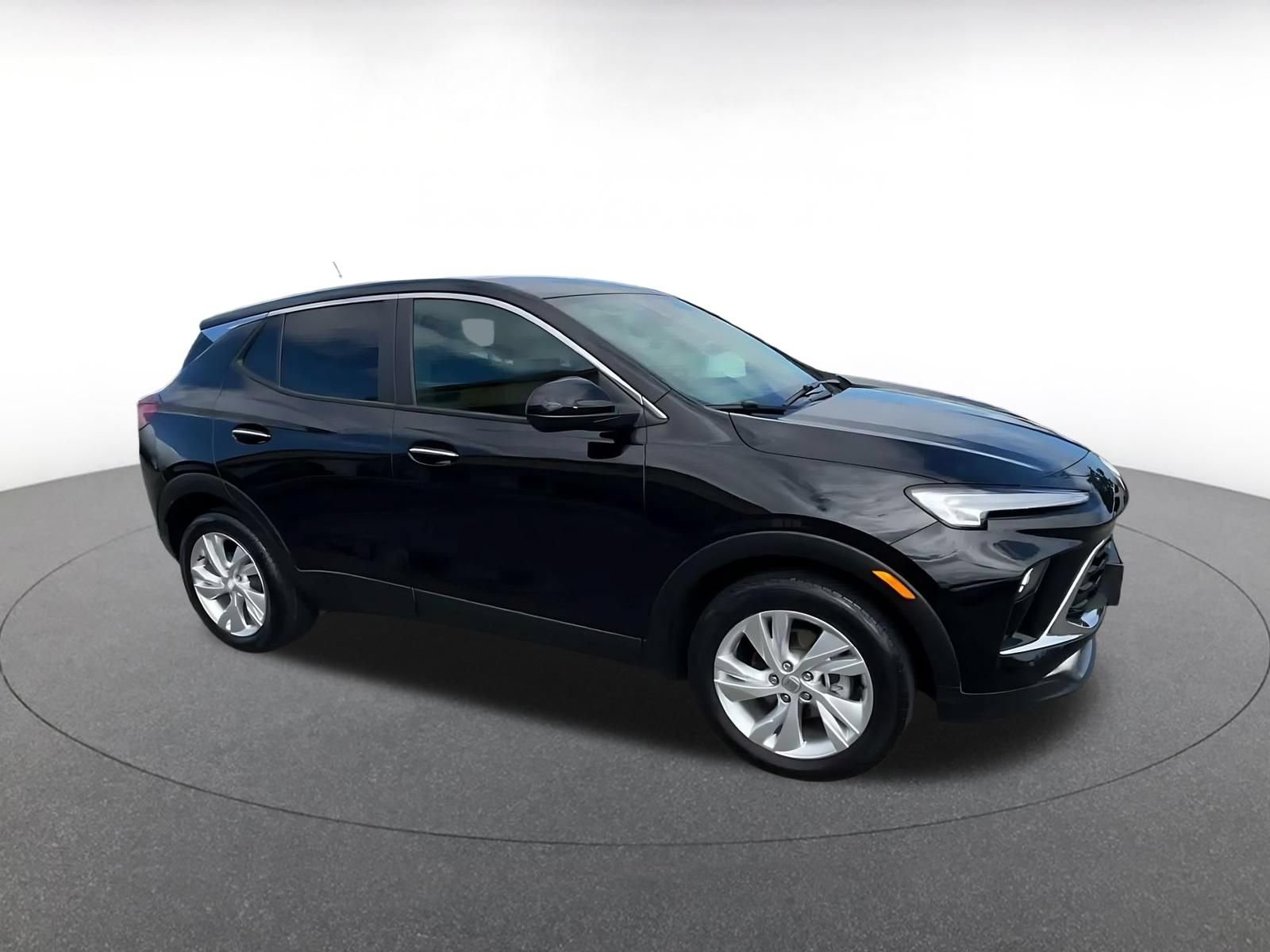 Used 2025 Buick Encore GX Preferred FWD image 2